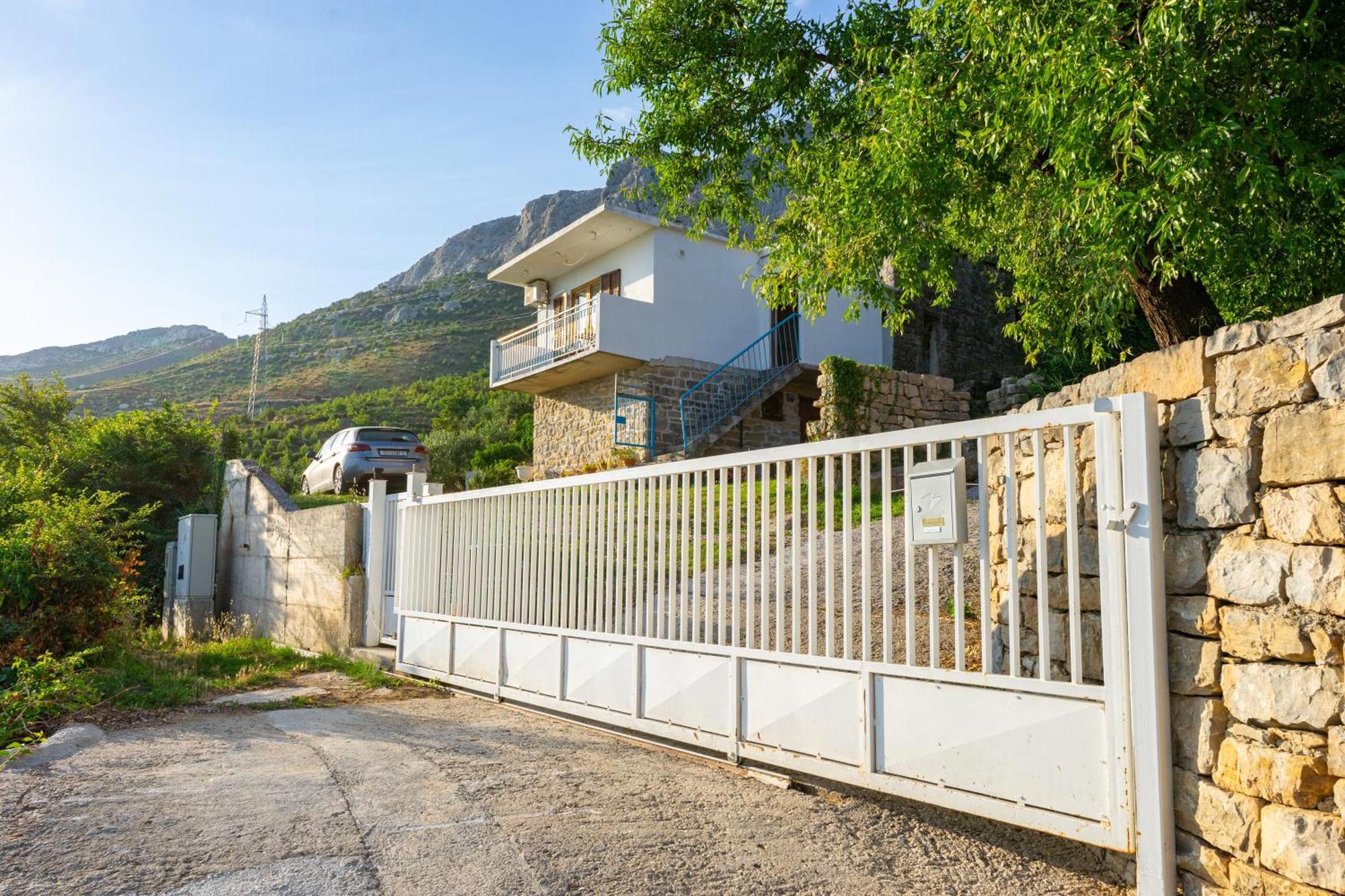 Olive Garden House In Zrnovnica With A View & Bbq别墅 外观 照片